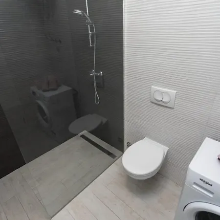 アパート Bloom スプリト