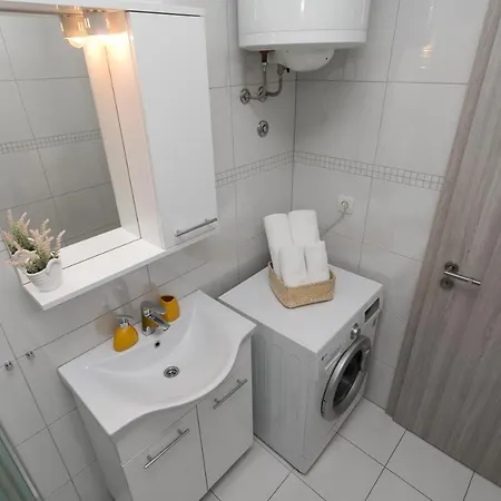 アパート Bloom スプリト